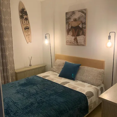 T2 Port-frejus Proximite De La Grand Garage Prive 34 M2 Dernier Etage * Fréjus
